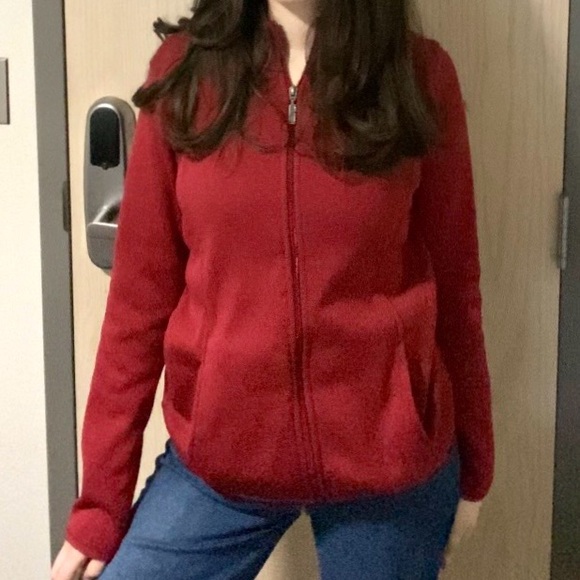 Red Iyla Zip - Picture 5 of 6